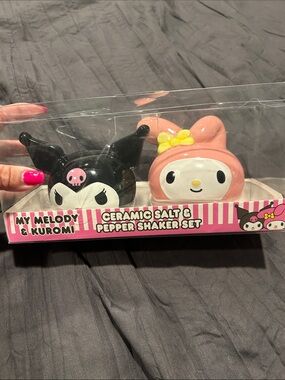 Sanrio My Melody & Kuromi Ceramic Shakers – Pink & Black